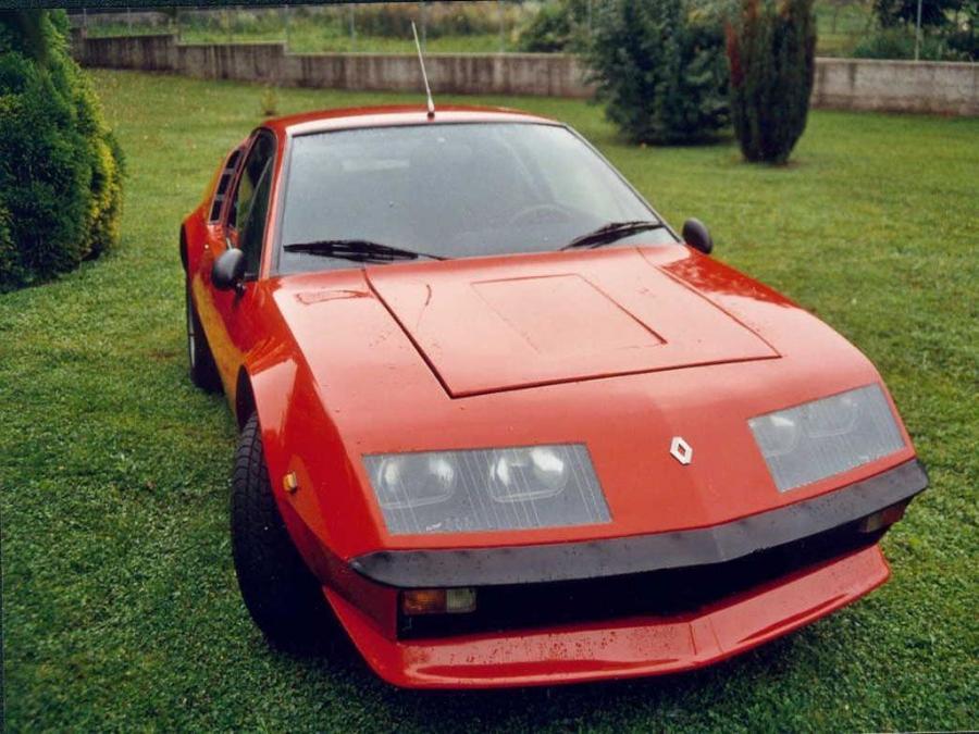  Renault Alpine A310 V6 1976 года  (фото 3 из 15)
